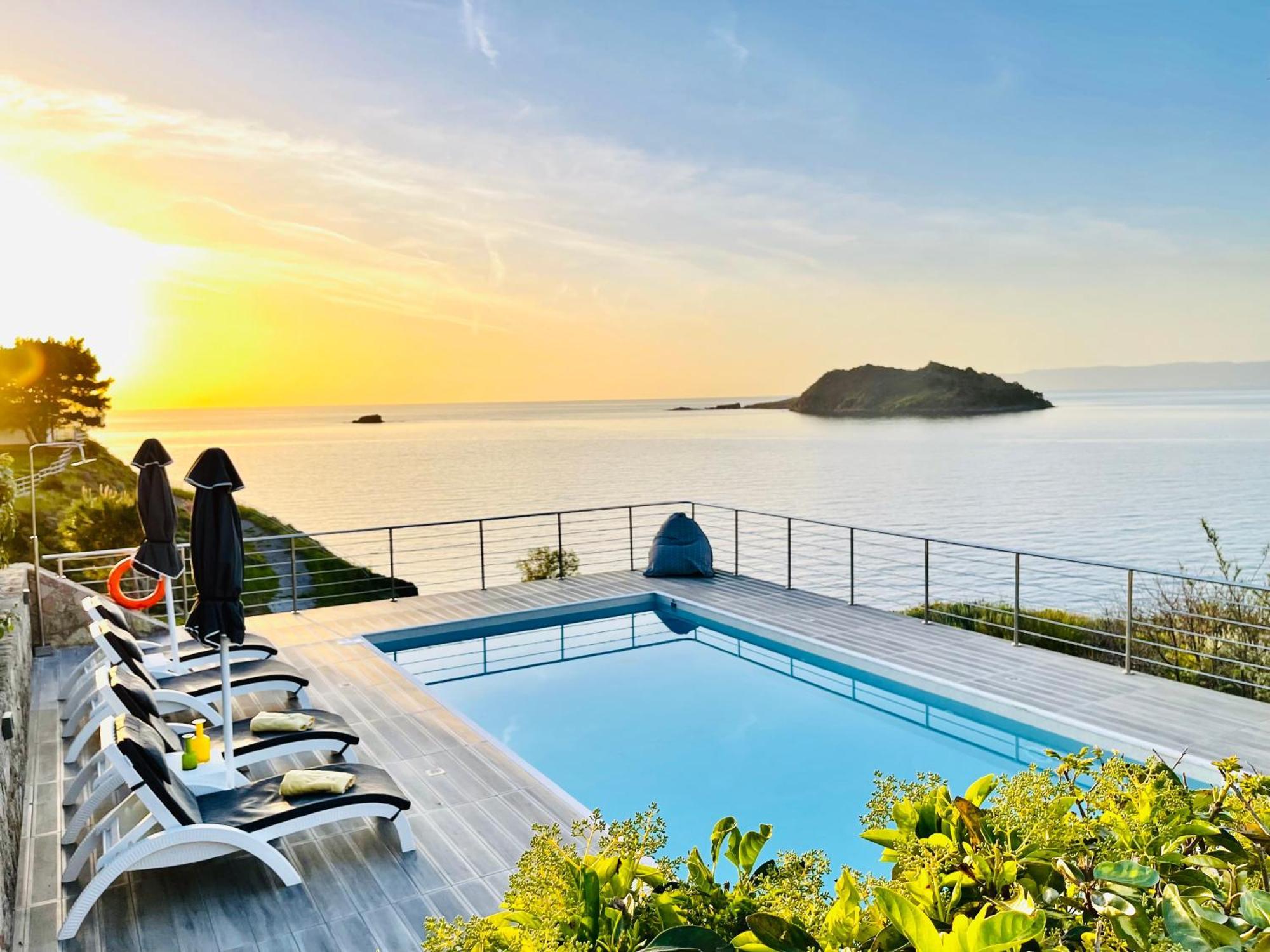 Eleia Seafront Rooms & Villas Petra  Exterior foto