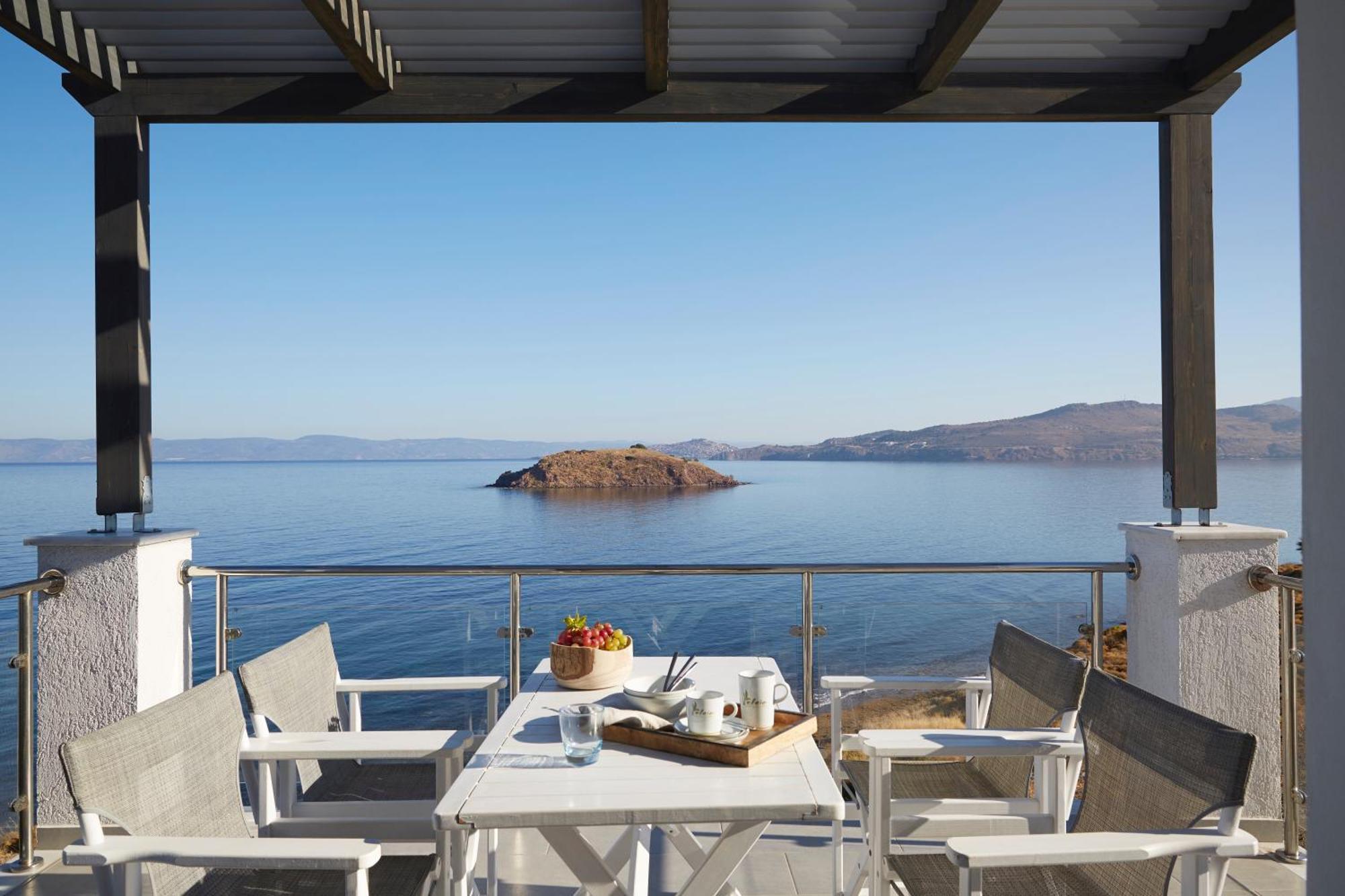 Eleia Seafront Rooms & Villas Petra  Exterior foto