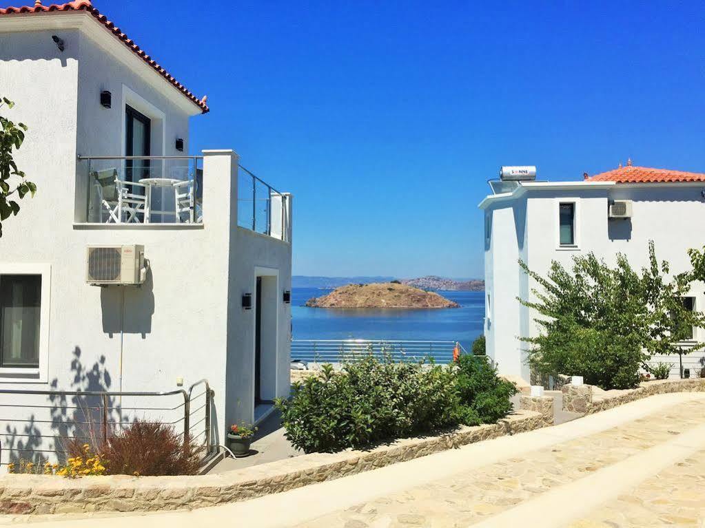 Eleia Seafront Rooms & Villas Petra  Exterior foto